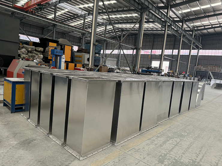 鋁質(zhì)成品風(fēng)管